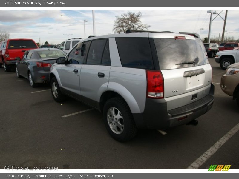 Silver / Gray 2003 Saturn VUE V6