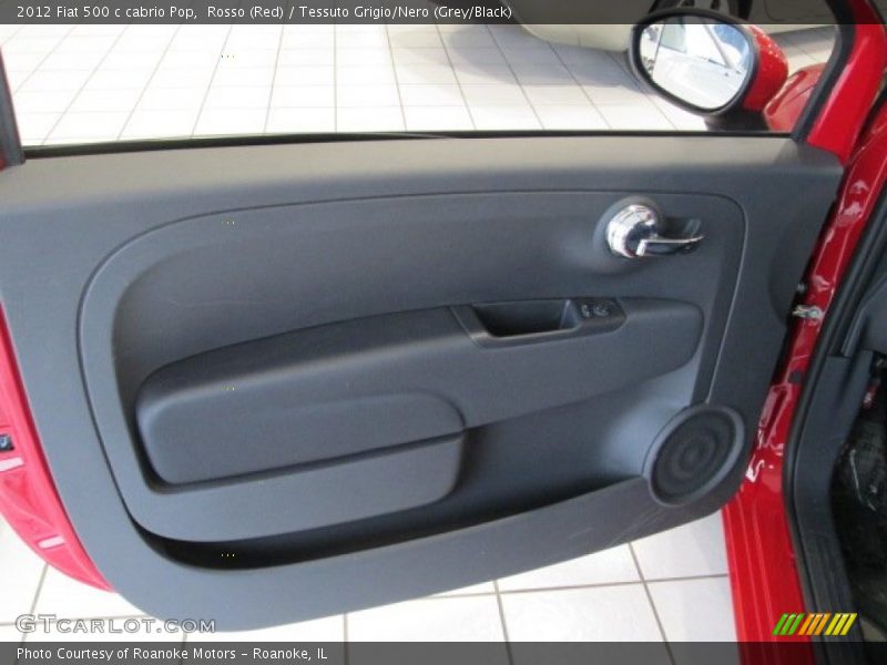 Door Panel of 2012 500 c cabrio Pop