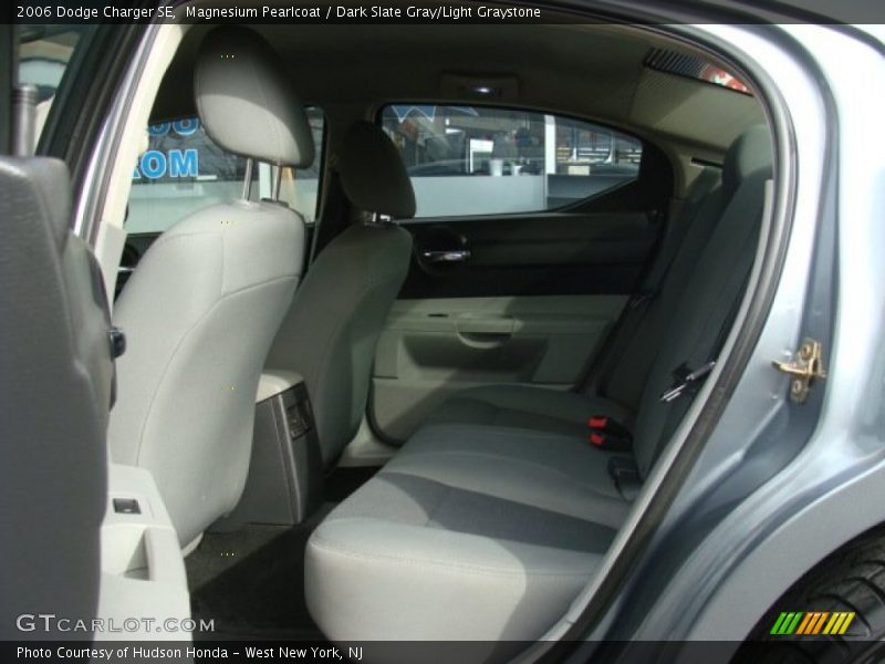 Magnesium Pearlcoat / Dark Slate Gray/Light Graystone 2006 Dodge Charger SE