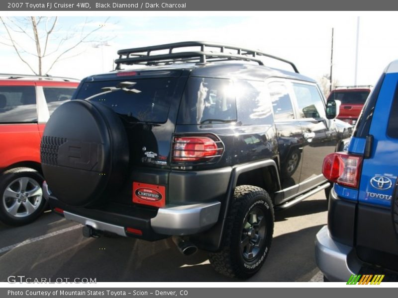 Black Diamond / Dark Charcoal 2007 Toyota FJ Cruiser 4WD