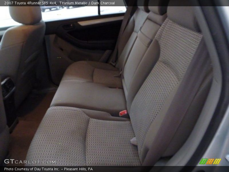 Titanium Metallic / Dark Charcoal 2007 Toyota 4Runner SR5 4x4