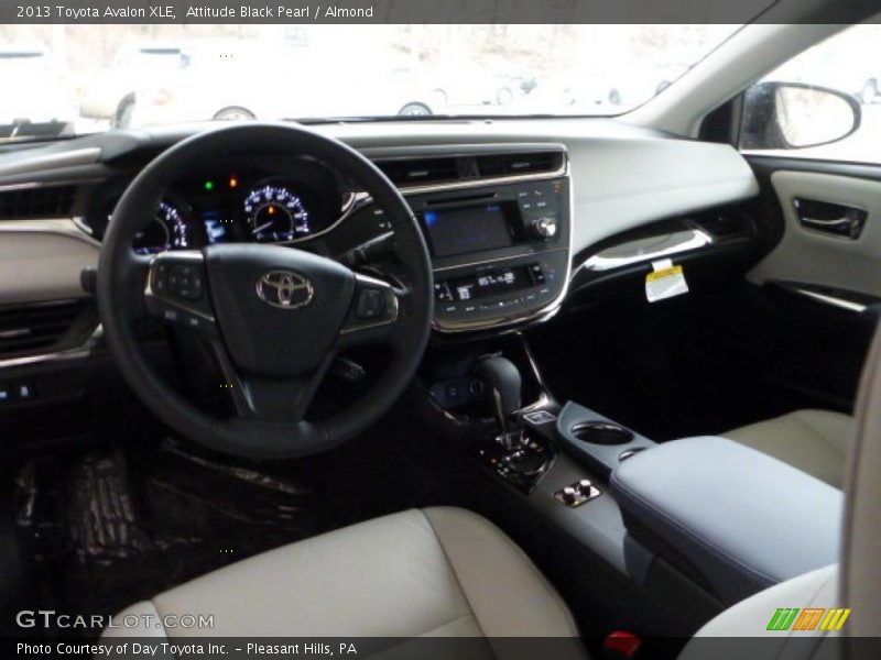 Attitude Black Pearl / Almond 2013 Toyota Avalon XLE