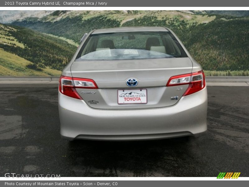 Champagne Mica / Ivory 2013 Toyota Camry Hybrid LE