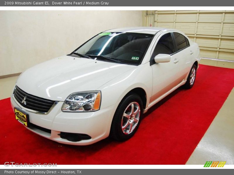 Dover White Pearl / Medium Gray 2009 Mitsubishi Galant ES