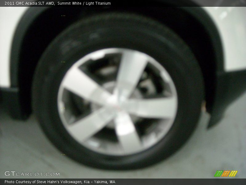 Summit White / Light Titanium 2011 GMC Acadia SLT AWD
