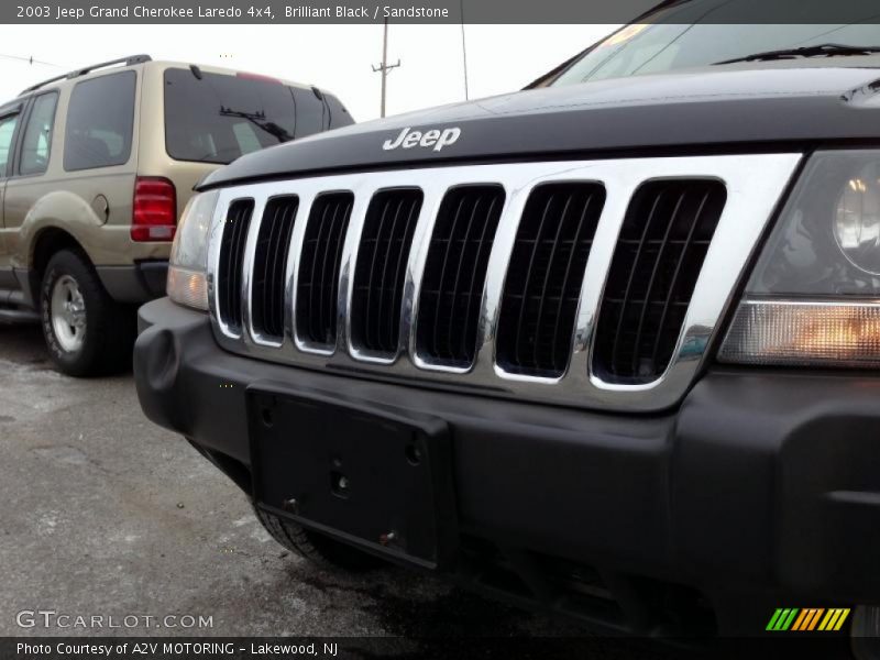 Brilliant Black / Sandstone 2003 Jeep Grand Cherokee Laredo 4x4