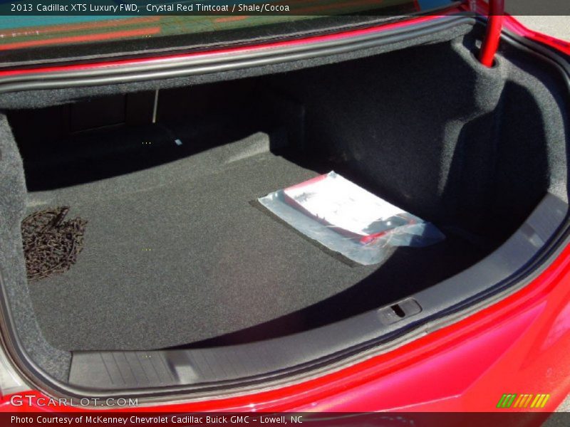  2013 XTS Luxury FWD Trunk