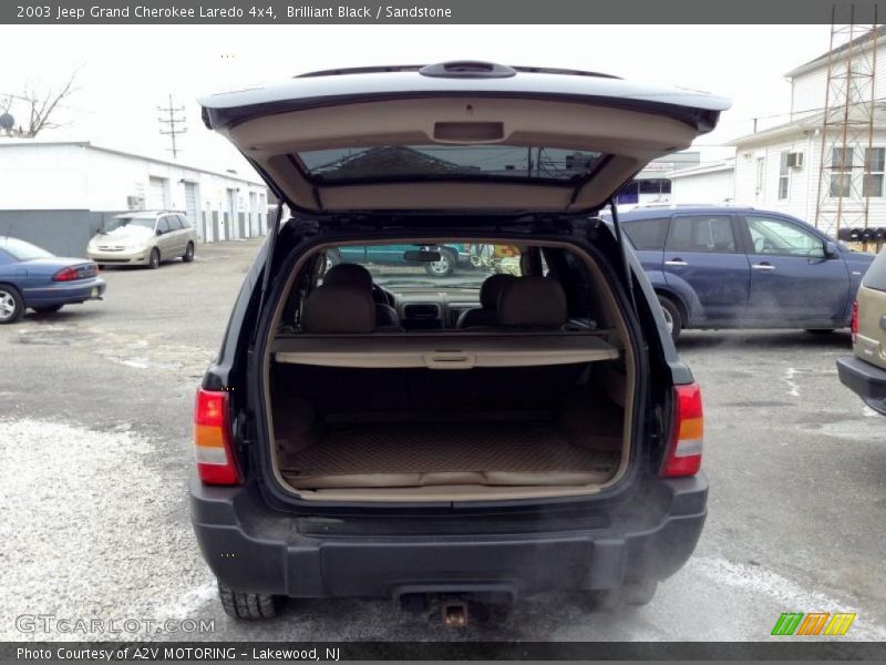 Brilliant Black / Sandstone 2003 Jeep Grand Cherokee Laredo 4x4