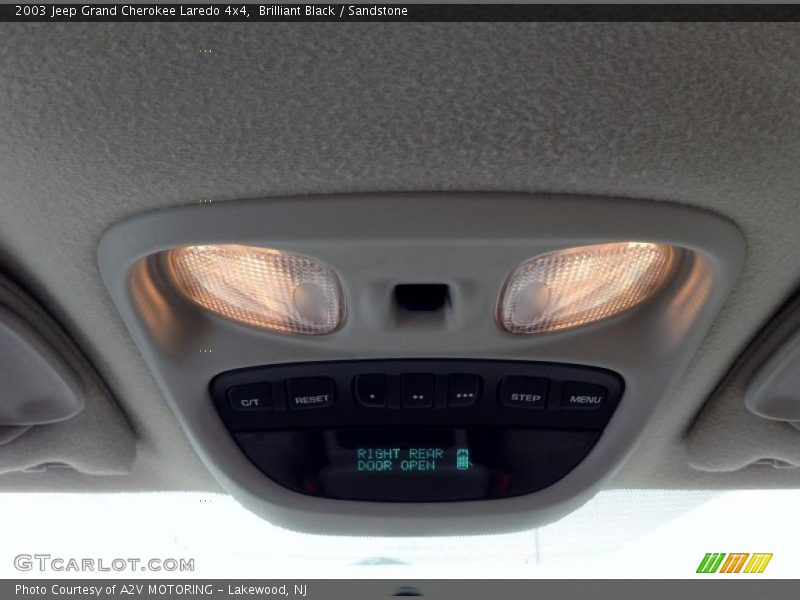 Brilliant Black / Sandstone 2003 Jeep Grand Cherokee Laredo 4x4