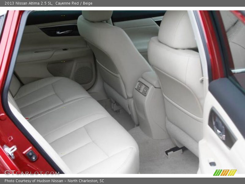 Cayenne Red / Beige 2013 Nissan Altima 2.5 SL