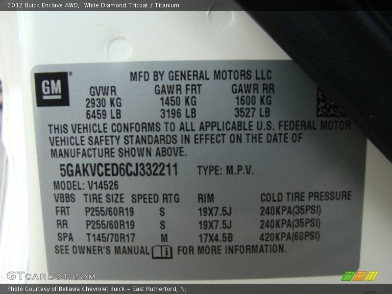 White Diamond Tricoat / Titanium 2012 Buick Enclave AWD