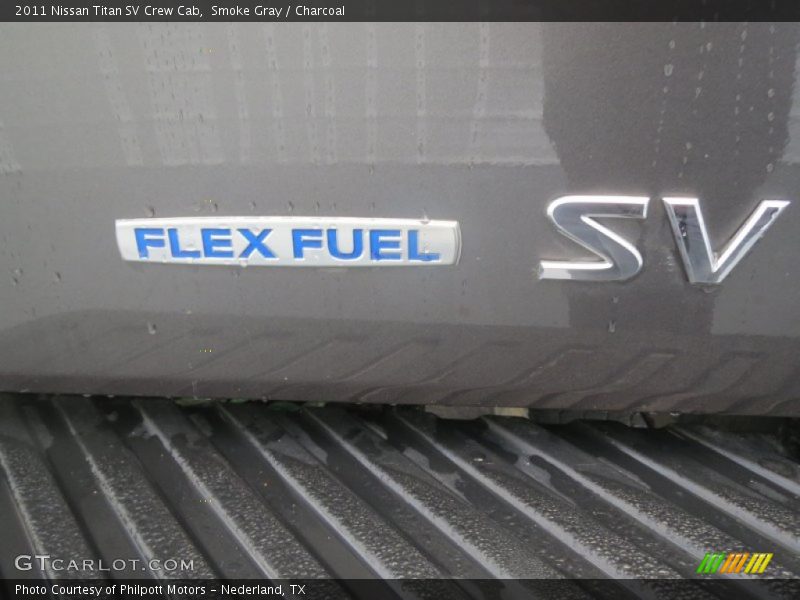 Smoke Gray / Charcoal 2011 Nissan Titan SV Crew Cab