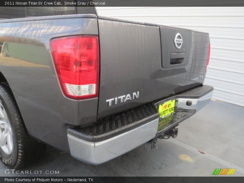 Smoke Gray / Charcoal 2011 Nissan Titan SV Crew Cab