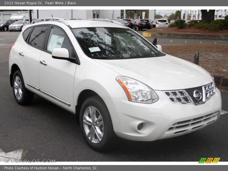 Pearl White / Black 2013 Nissan Rogue SV