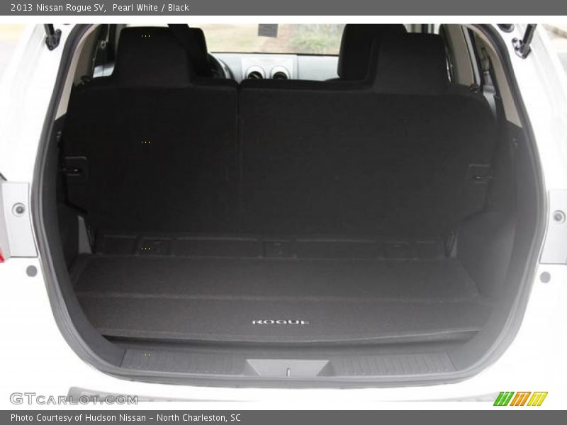 Pearl White / Black 2013 Nissan Rogue SV
