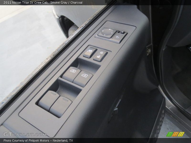 Smoke Gray / Charcoal 2011 Nissan Titan SV Crew Cab