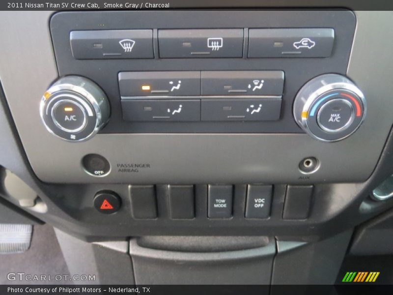 Smoke Gray / Charcoal 2011 Nissan Titan SV Crew Cab