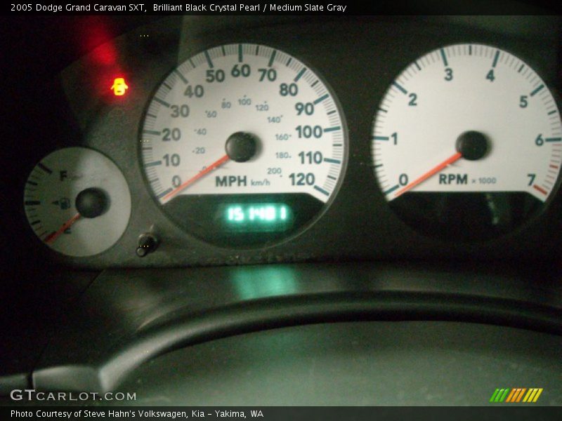 Brilliant Black Crystal Pearl / Medium Slate Gray 2005 Dodge Grand Caravan SXT