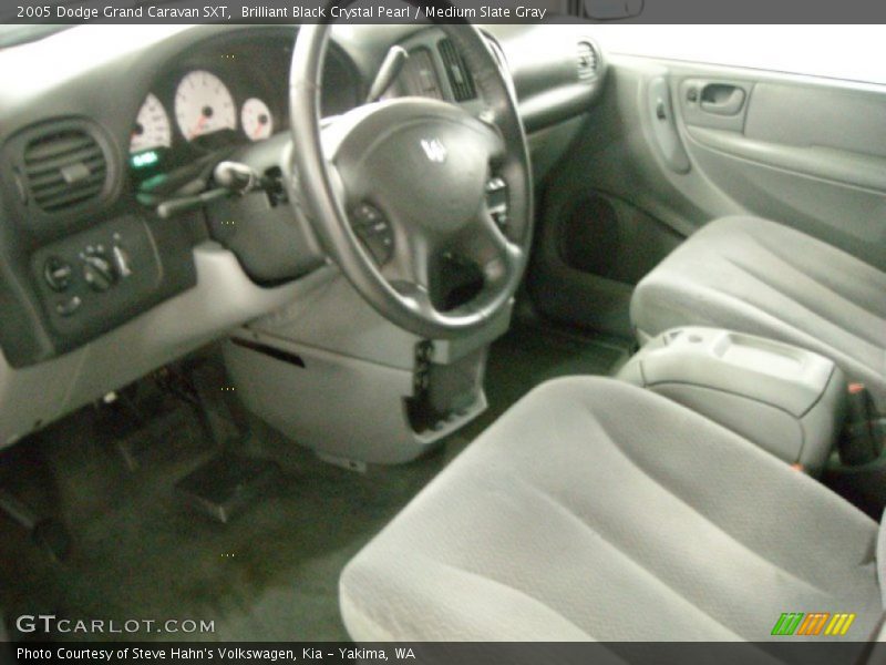 Brilliant Black Crystal Pearl / Medium Slate Gray 2005 Dodge Grand Caravan SXT