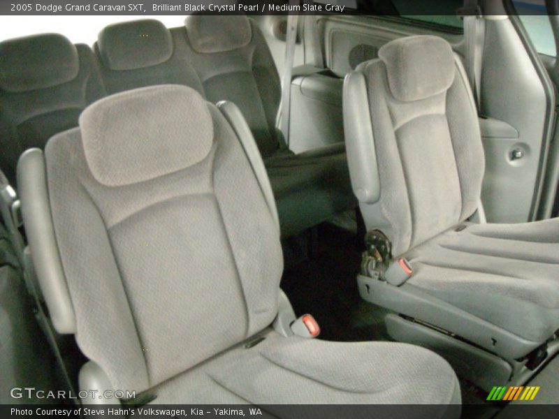 Brilliant Black Crystal Pearl / Medium Slate Gray 2005 Dodge Grand Caravan SXT