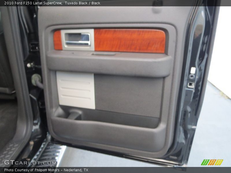 Tuxedo Black / Black 2010 Ford F150 Lariat SuperCrew