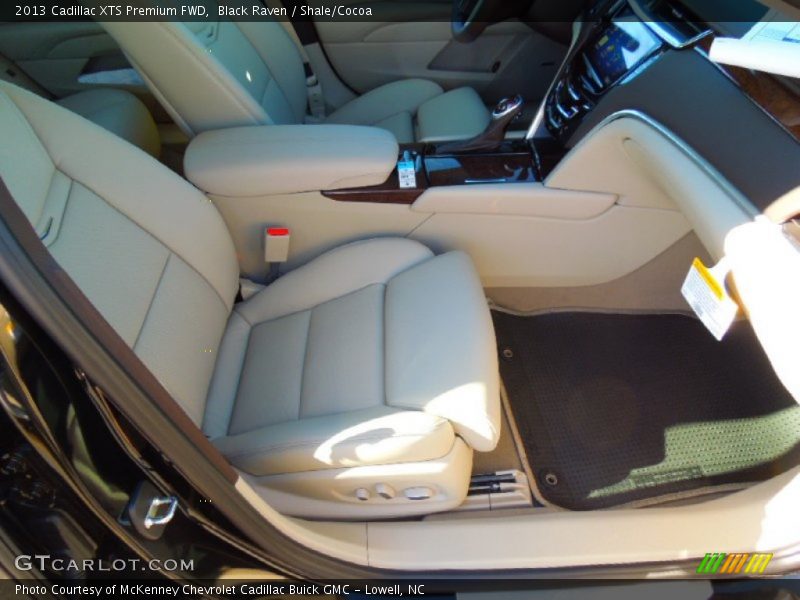Black Raven / Shale/Cocoa 2013 Cadillac XTS Premium FWD