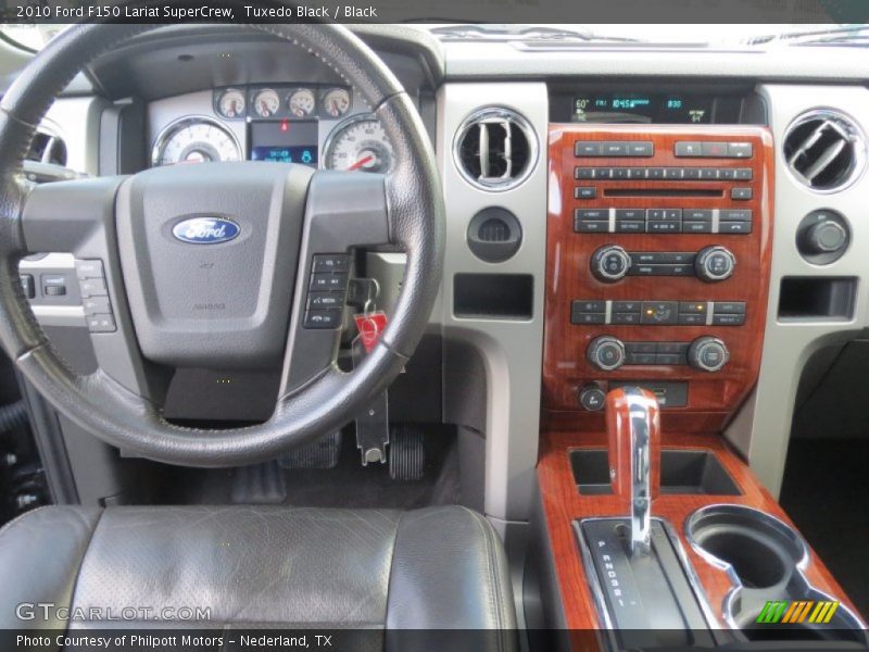 Tuxedo Black / Black 2010 Ford F150 Lariat SuperCrew