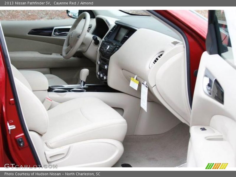 Cayenne Red / Almond 2013 Nissan Pathfinder SV