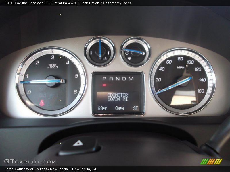 Black Raven / Cashmere/Cocoa 2010 Cadillac Escalade EXT Premium AWD