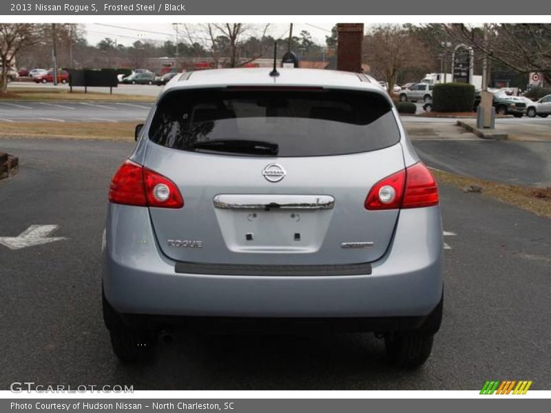 Frosted Steel / Black 2013 Nissan Rogue S