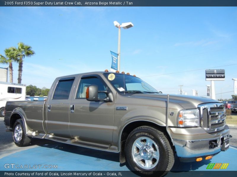 Front 3/4 View of 2005 F350 Super Duty Lariat Crew Cab