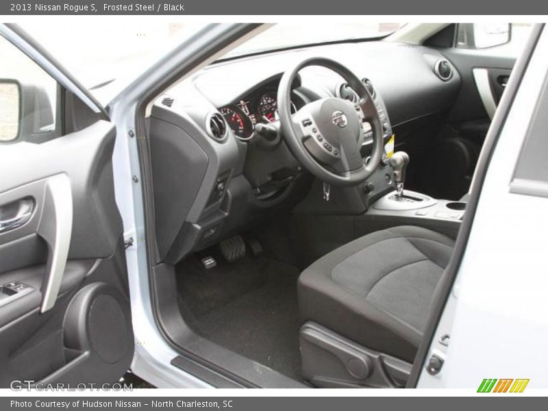 Frosted Steel / Black 2013 Nissan Rogue S