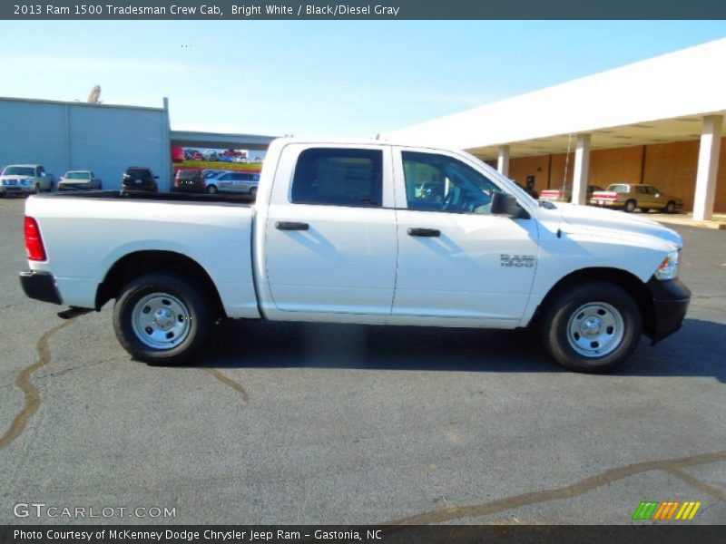 Bright White / Black/Diesel Gray 2013 Ram 1500 Tradesman Crew Cab