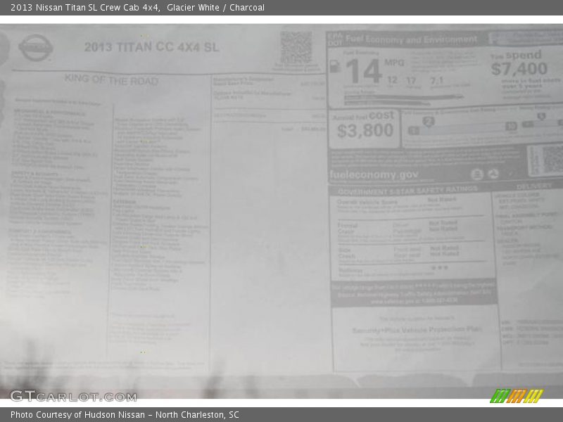 Glacier White / Charcoal 2013 Nissan Titan SL Crew Cab 4x4