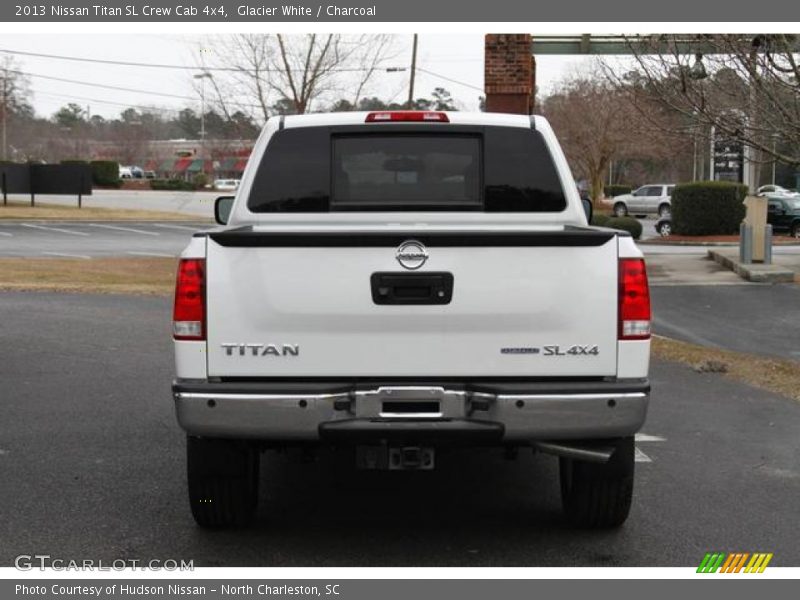 Glacier White / Charcoal 2013 Nissan Titan SL Crew Cab 4x4