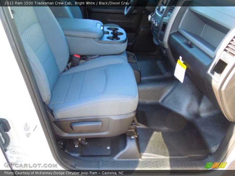 Bright White / Black/Diesel Gray 2013 Ram 1500 Tradesman Crew Cab