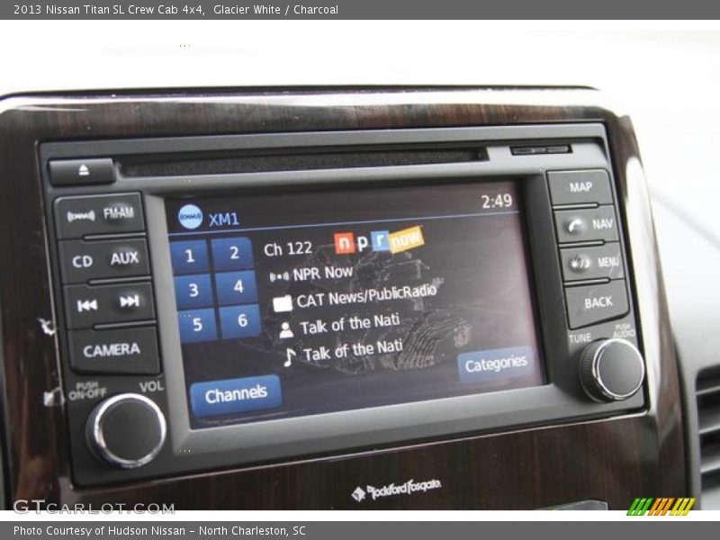 Glacier White / Charcoal 2013 Nissan Titan SL Crew Cab 4x4