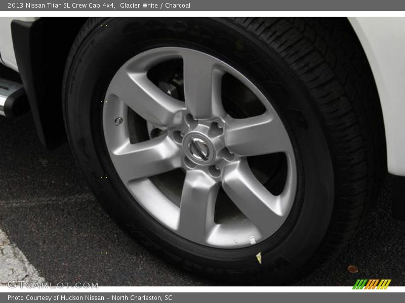 Glacier White / Charcoal 2013 Nissan Titan SL Crew Cab 4x4