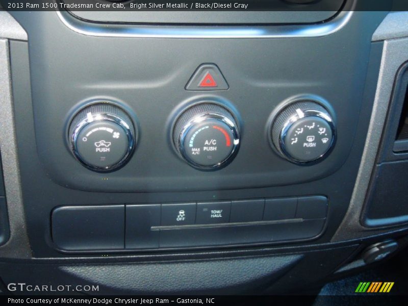 Bright Silver Metallic / Black/Diesel Gray 2013 Ram 1500 Tradesman Crew Cab