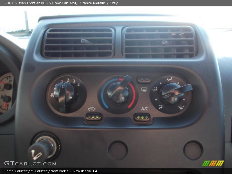 Granite Metallic / Gray 2004 Nissan Frontier XE V6 Crew Cab 4x4