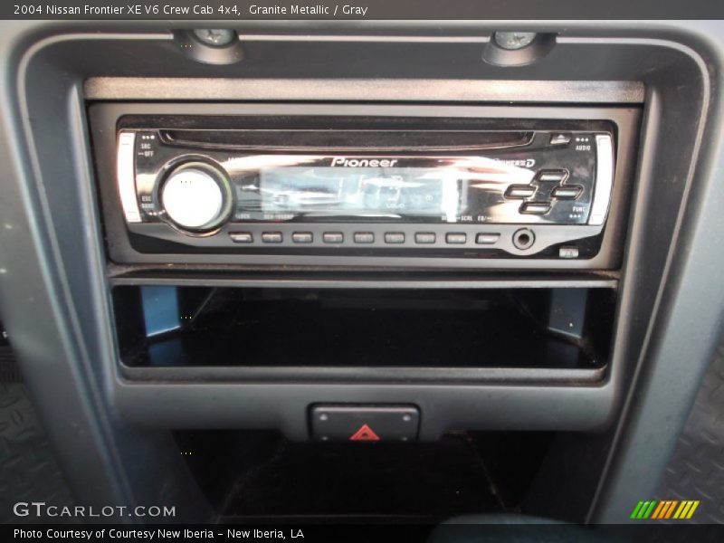 Granite Metallic / Gray 2004 Nissan Frontier XE V6 Crew Cab 4x4