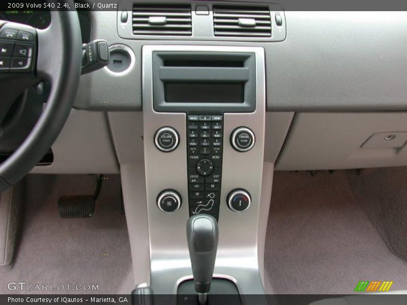 Black / Quartz 2009 Volvo S40 2.4i