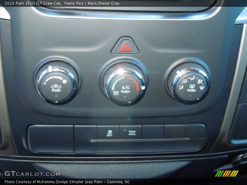 Flame Red / Black/Diesel Gray 2013 Ram 1500 SLT Crew Cab
