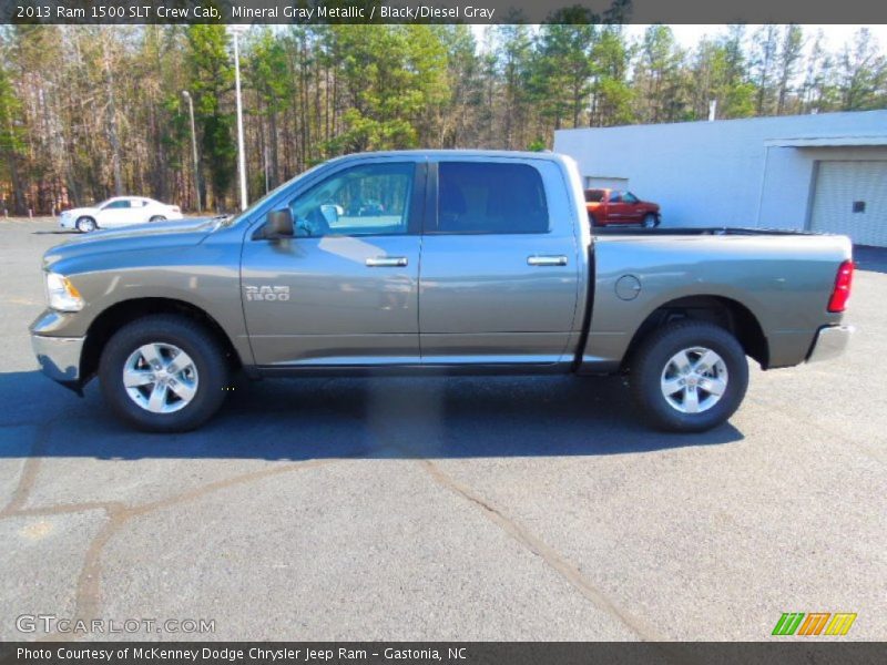 Mineral Gray Metallic / Black/Diesel Gray 2013 Ram 1500 SLT Crew Cab