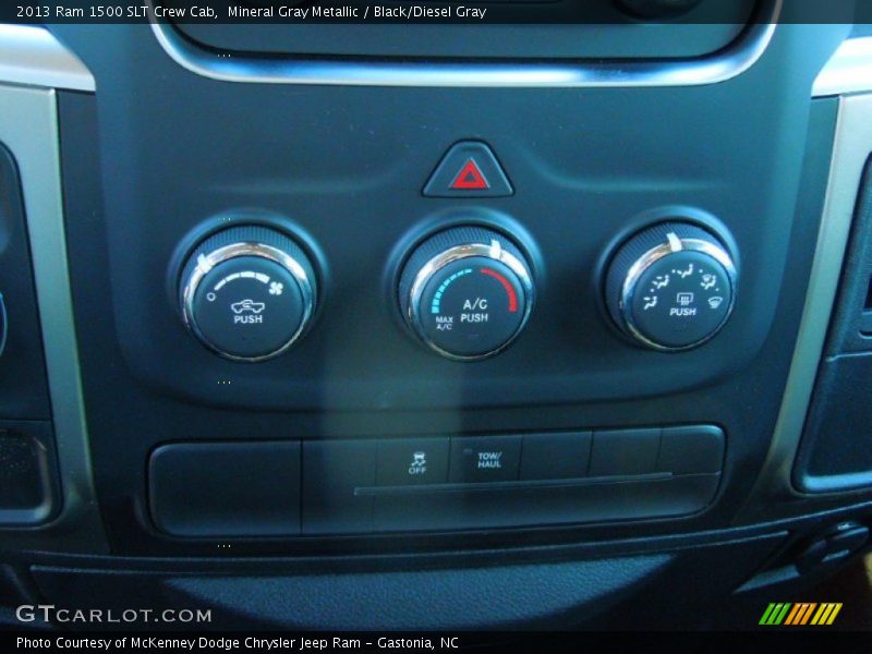 Mineral Gray Metallic / Black/Diesel Gray 2013 Ram 1500 SLT Crew Cab