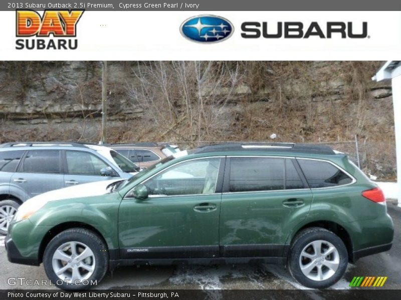 Cypress Green Pearl / Ivory 2013 Subaru Outback 2.5i Premium