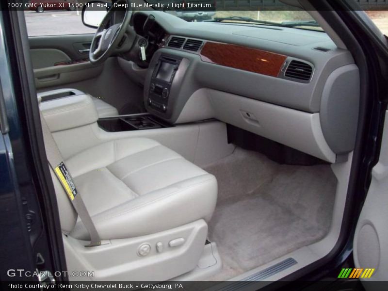 Deep Blue Metallic / Light Titanium 2007 GMC Yukon XL 1500 SLT 4x4