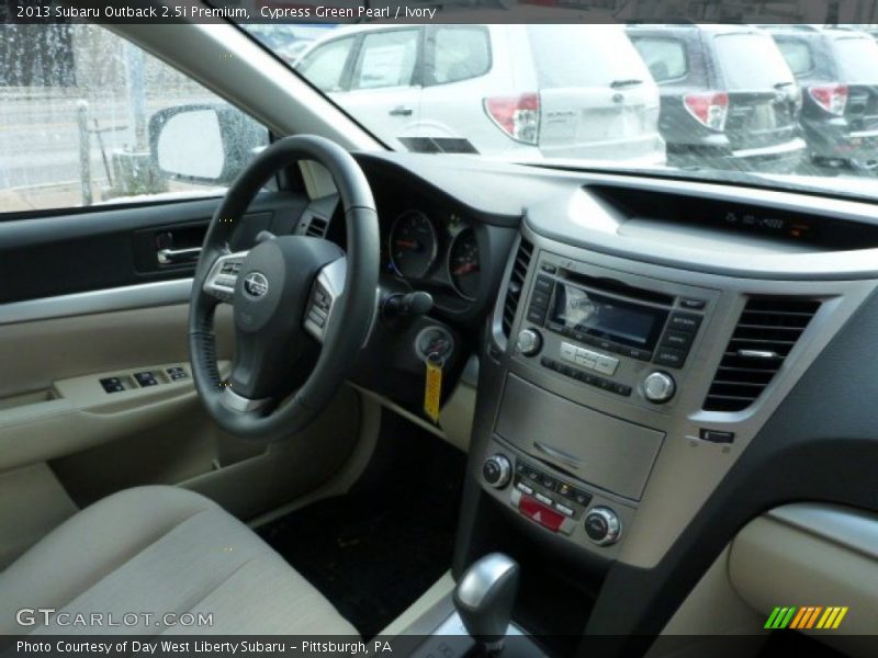 Cypress Green Pearl / Ivory 2013 Subaru Outback 2.5i Premium