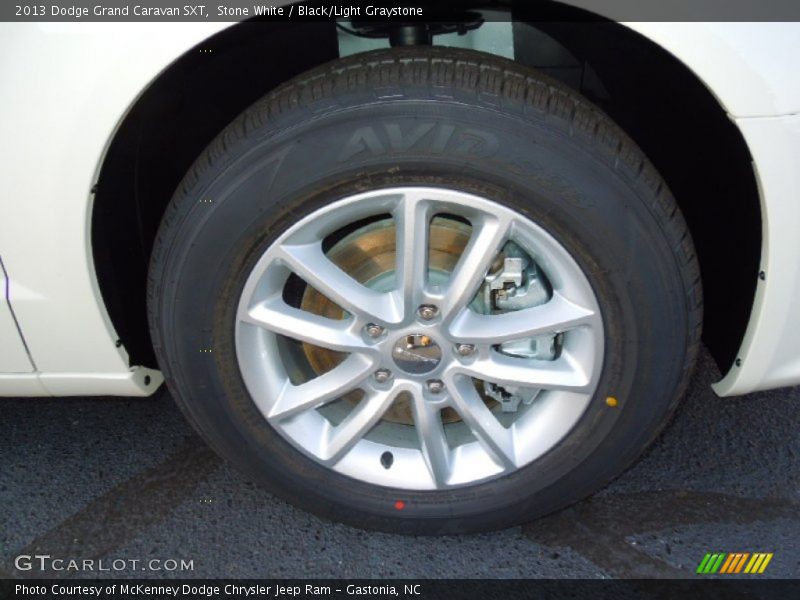Stone White / Black/Light Graystone 2013 Dodge Grand Caravan SXT