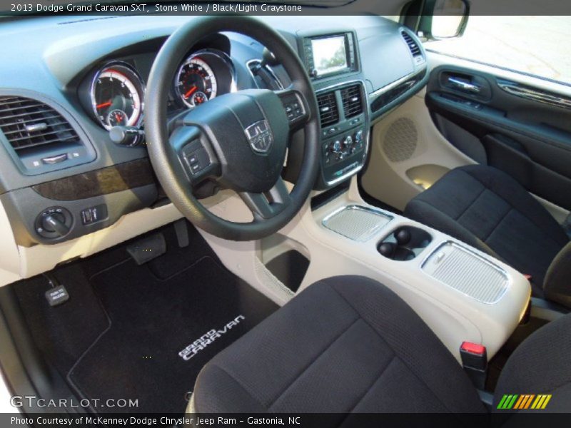 Stone White / Black/Light Graystone 2013 Dodge Grand Caravan SXT